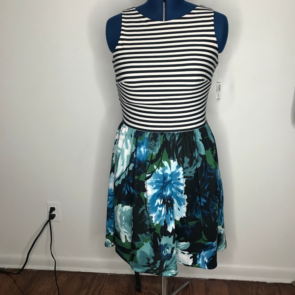 Two Pattern Mini - Picture 3 of 4